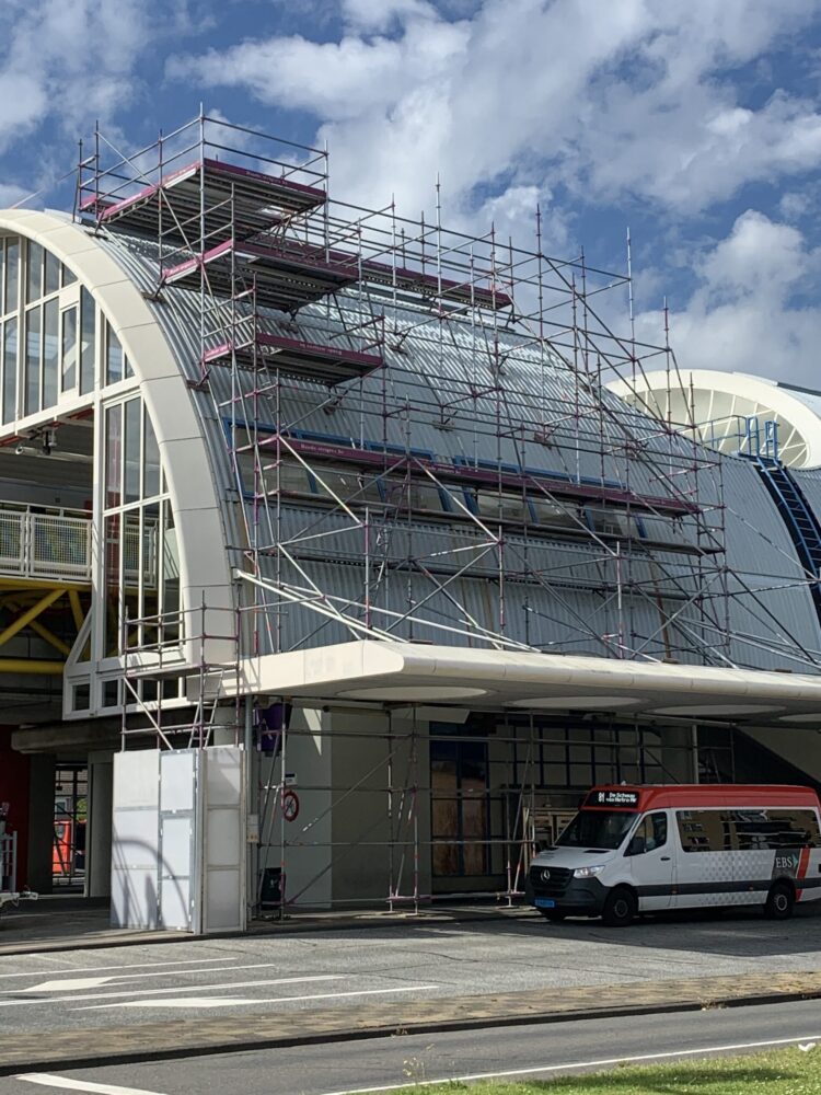 Dakwerkzaamheden Metro Spijkenisse